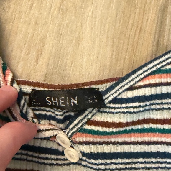 Shein Medium Tank Bundle - Picture 11 of 12